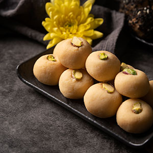 Besan Ladoo