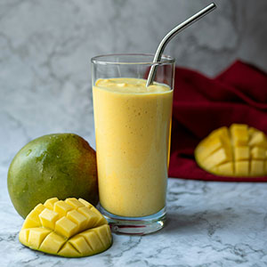 Mango Lassi recipe - refreshing Indian summer drink made with ripe mangoes and yogurt